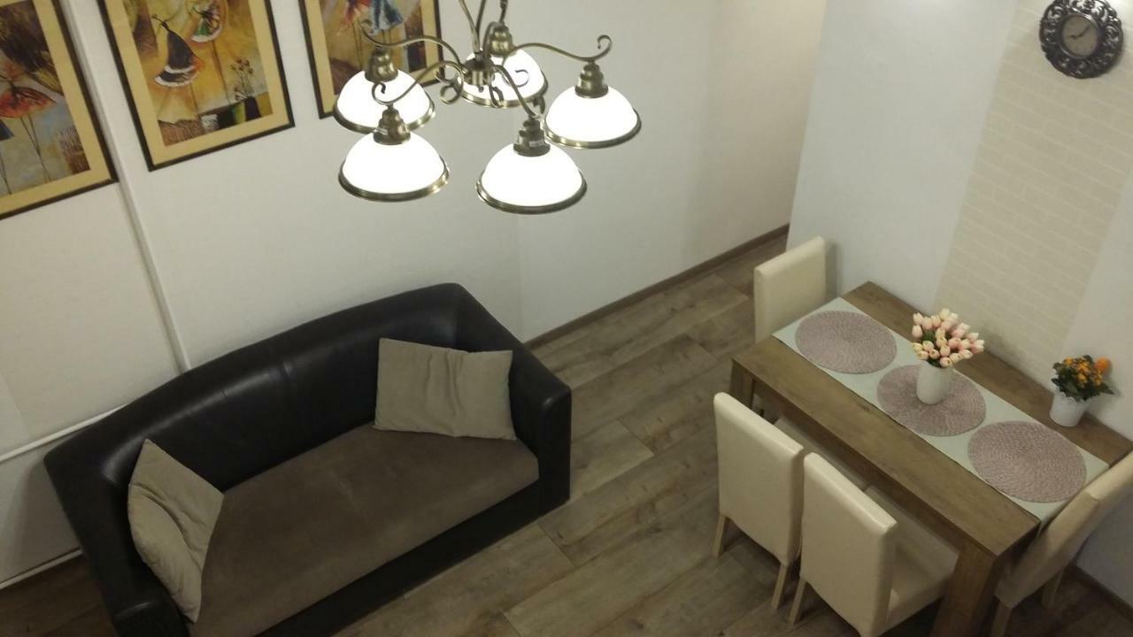 Kossuth Apartmanok Debrecen Buitenkant foto
